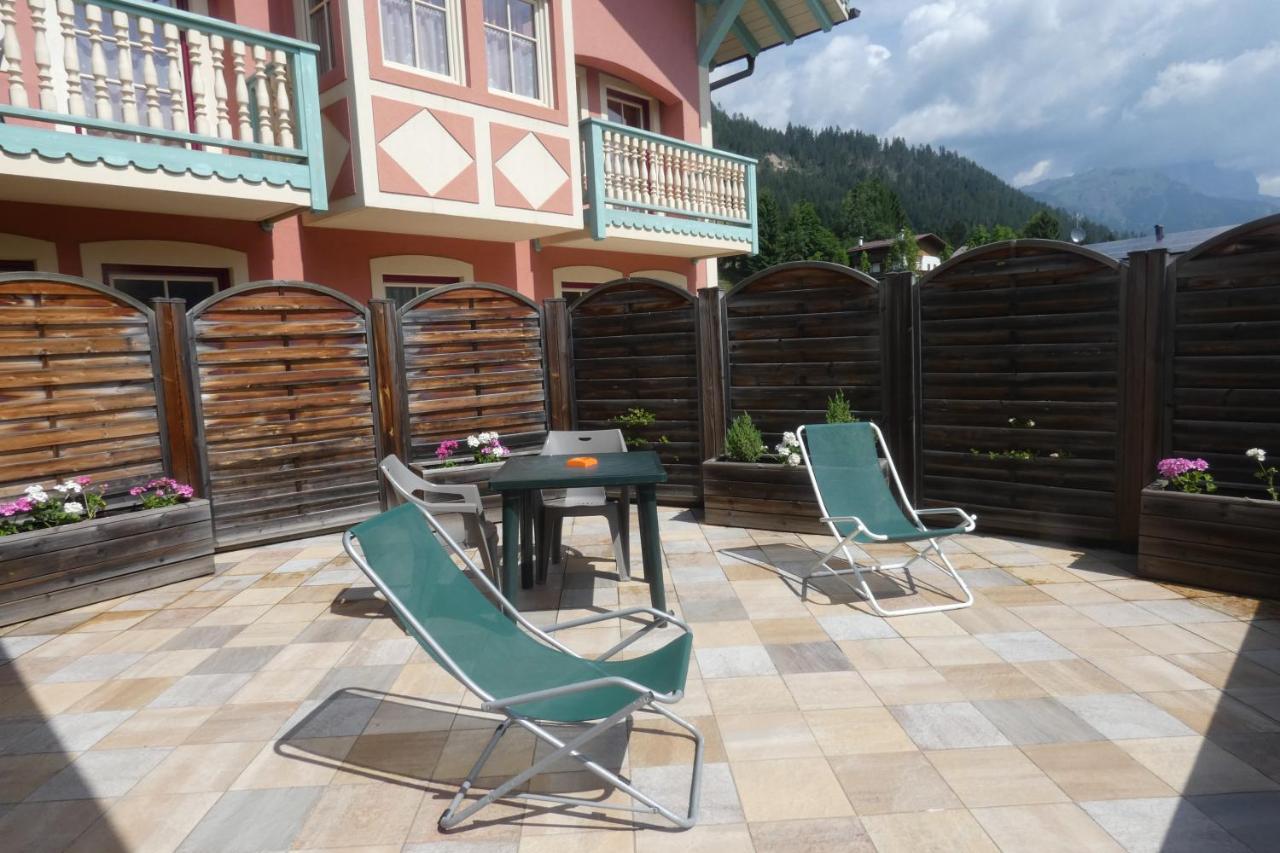 La Meisules Pozza di Fassa Exterior foto